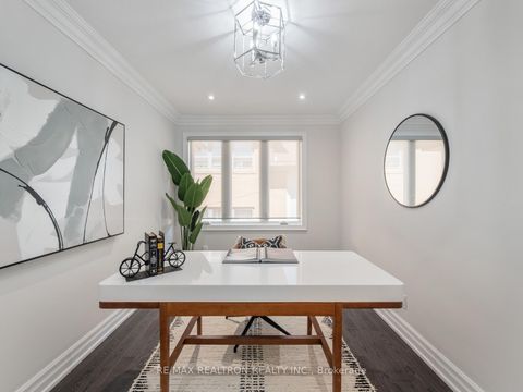 Photo 23 at 10 Terrydale Drive, Bathurst Manor, Toronto