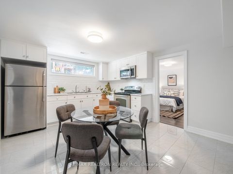 Photo 41 at 10 Terrydale Drive, Bathurst Manor, Toronto