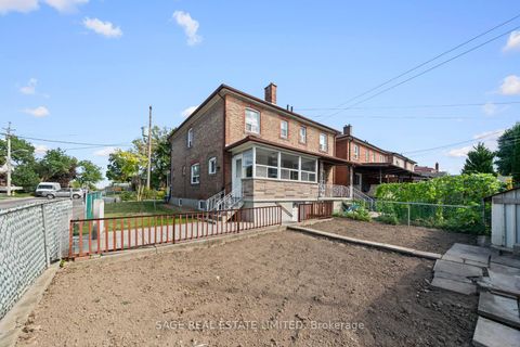 Photo 42 at 49 Bowie Avenue, Belgravia, Toronto