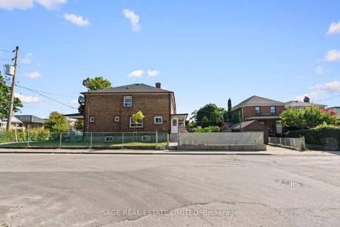Photo 48 at 49 Bowie Avenue, Belgravia, Toronto