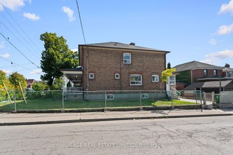 Photo 49 at 49 Bowie Avenue, Belgravia, Toronto