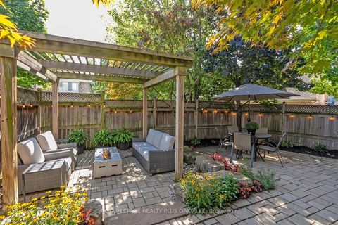Photo 3 at 3174 Scotscraig Crescent, BC Bronte Creek, Oakville