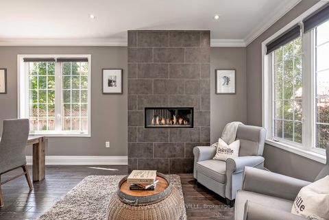 Photo 6 at 3174 Scotscraig Crescent, BC Bronte Creek, Oakville