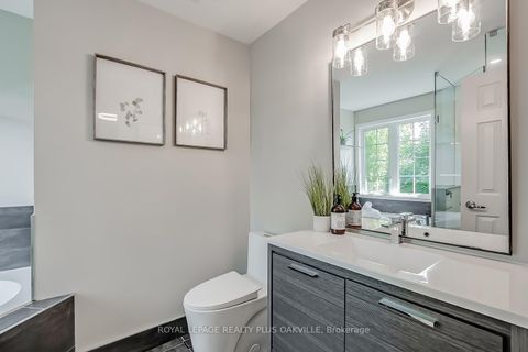Photo 22 at 3174 Scotscraig Crescent, BC Bronte Creek, Oakville
