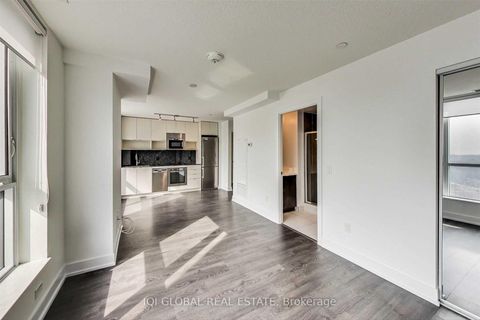 Photo 13 at 1008A - 7 Mabelle Avenue, City Centre West, Toronto