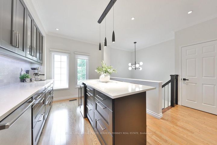 Photo 2 at 48 - 1130 Cawthra Road, Mineola, Mississauga