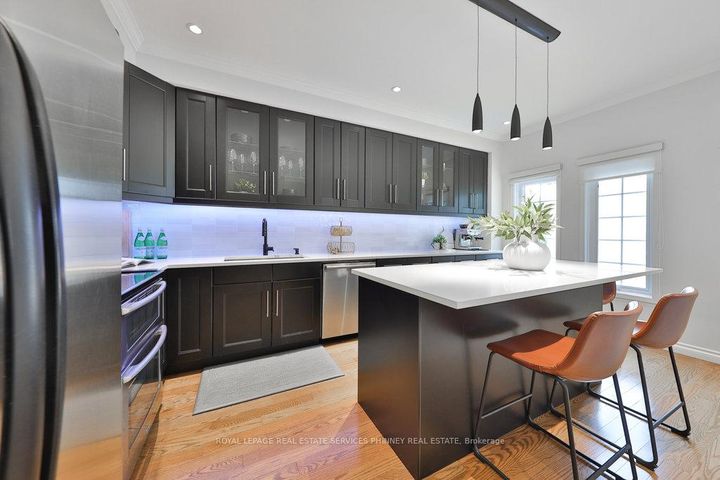 Photo 3 at 48 - 1130 Cawthra Road, Mineola, Mississauga