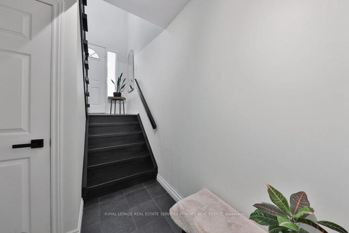Photo 27 at 48 - 1130 Cawthra Road, Mineola, Mississauga