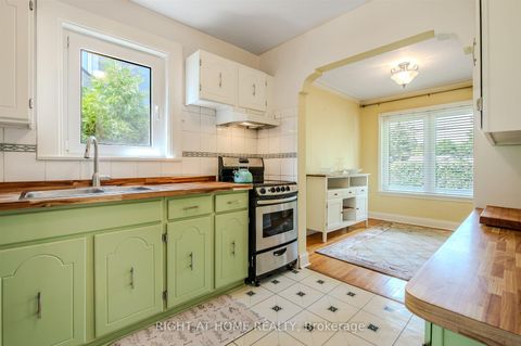 Photo 7 at 309 Rathburn Road, City Centre West, Toronto