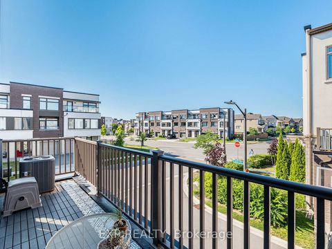 Photo 11 at 3128 Mintwood Circle, GO Glenorchy, Oakville