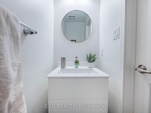 Photo 19 at 3128 Mintwood Circle, GO Glenorchy, Oakville