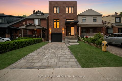 Photo 1 at 276 Wychwood Avenue, Cedarvale, Toronto