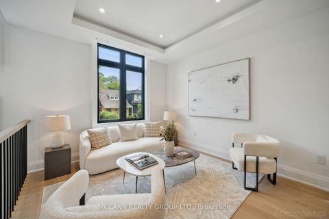 Photo 6 at 276 Wychwood Avenue, Cedarvale, Toronto