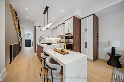 Photo 11 at 276 Wychwood Avenue, Cedarvale, Toronto