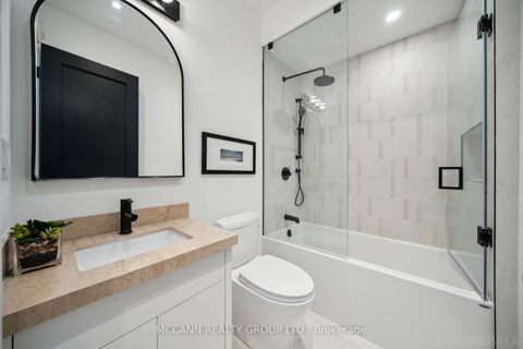 Photo 27 at 276 Wychwood Avenue, Cedarvale, Toronto