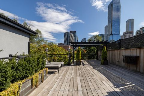 Photo 33 at 51 Hazelton Avenue, Annex, Toronto