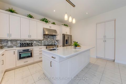 Photo 19 at 3045 Parsonage Crescent, GO Glenorchy, Oakville