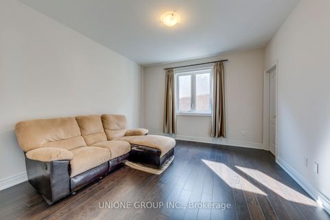 Photo 33 at 3045 Parsonage Crescent, GO Glenorchy, Oakville