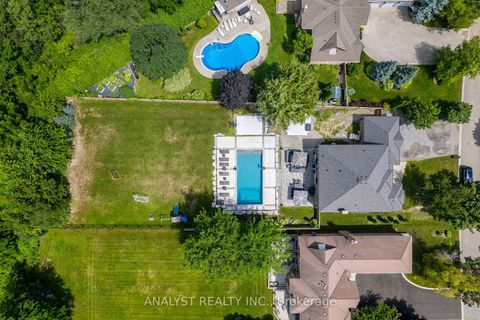 Photo 25 at 42 Robinson Road, Nobleton, King