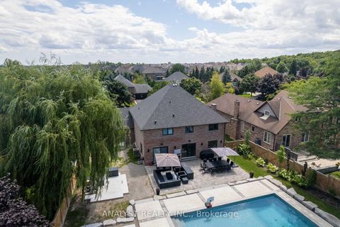 Photo 26 at 42 Robinson Road, Nobleton, King