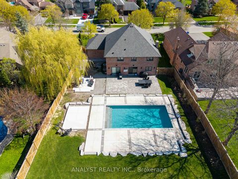 Photo 28 at 42 Robinson Road, Nobleton, King