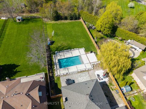 Photo 30 at 42 Robinson Road, Nobleton, King