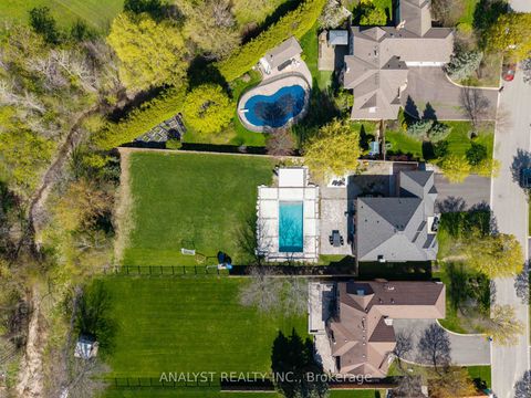 Photo 34 at 42 Robinson Road, Nobleton, King