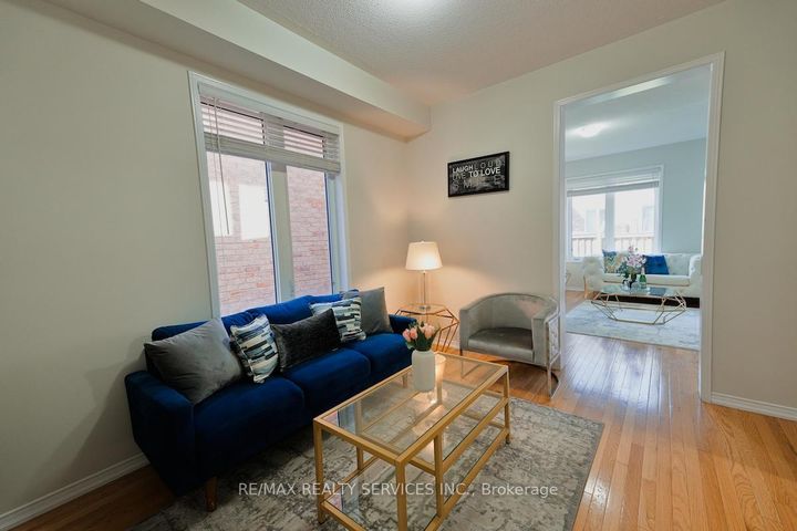 Photo 8 at 30 Loftsmoor Drive, Wellington, Brampton