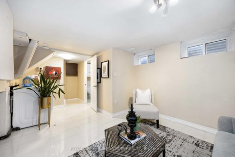 Photo 25 at 104 Billington Crescent, Donalda, Toronto