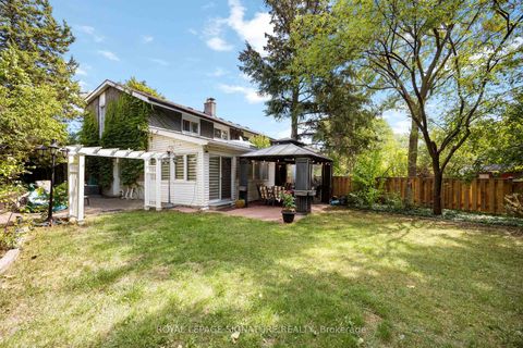 Photo 31 at 104 Billington Crescent, Donalda, Toronto
