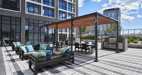 Photo 2 at 226 - 9 Mabelle Avenue, City Centre West, Toronto
