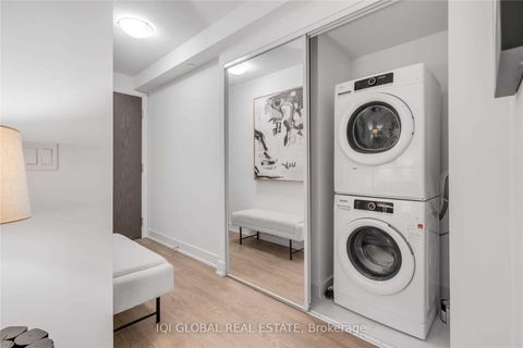 Photo 11 at 226 - 9 Mabelle Avenue, City Centre West, Toronto