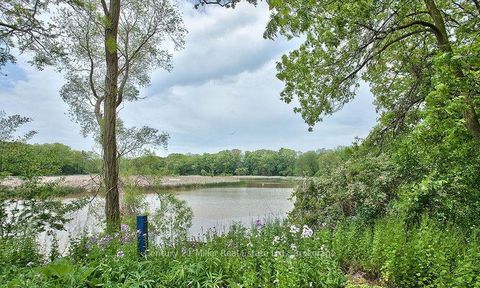Photo 8 at 319 - 2511 Lakeshore Road W, BR Bronte, Oakville