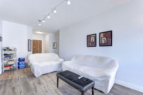 Photo 15 at 319 - 2511 Lakeshore Road W, BR Bronte, Oakville