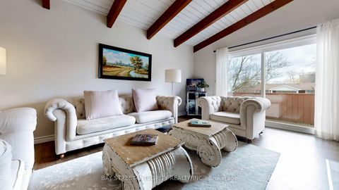 Photo 3 at 29 Ruden Crescent, Donalda, Toronto