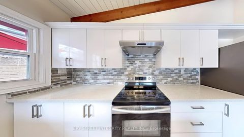 Photo 9 at 29 Ruden Crescent, Donalda, Toronto