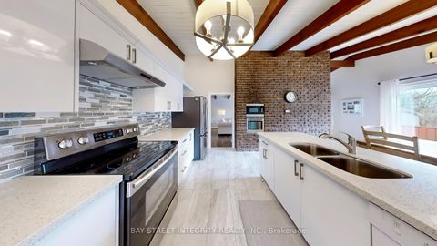 Photo 10 at 29 Ruden Crescent, Donalda, Toronto