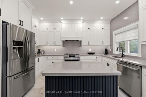 Photo 7 at 15 - 8032 KIPLING Avenue, West Woodbridge, Vaughan