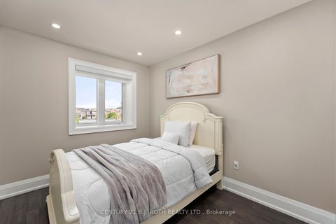 Photo 24 at 15 - 8032 KIPLING Avenue, West Woodbridge, Vaughan Photo 24 at 15 - 8032 KIPLING Avenue, West Woodbridge, Vaughan