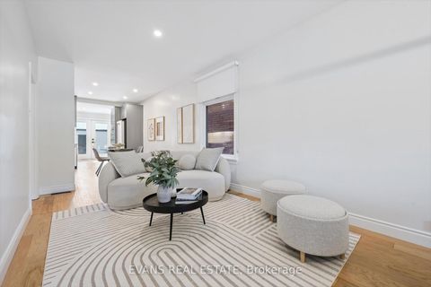 Photo 4 at 25 Uxbridge Avenue, Pellam Park, Toronto