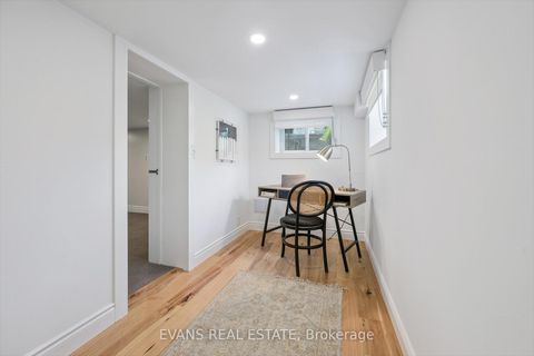 Photo 16 at 25 Uxbridge Avenue, Pellam Park, Toronto