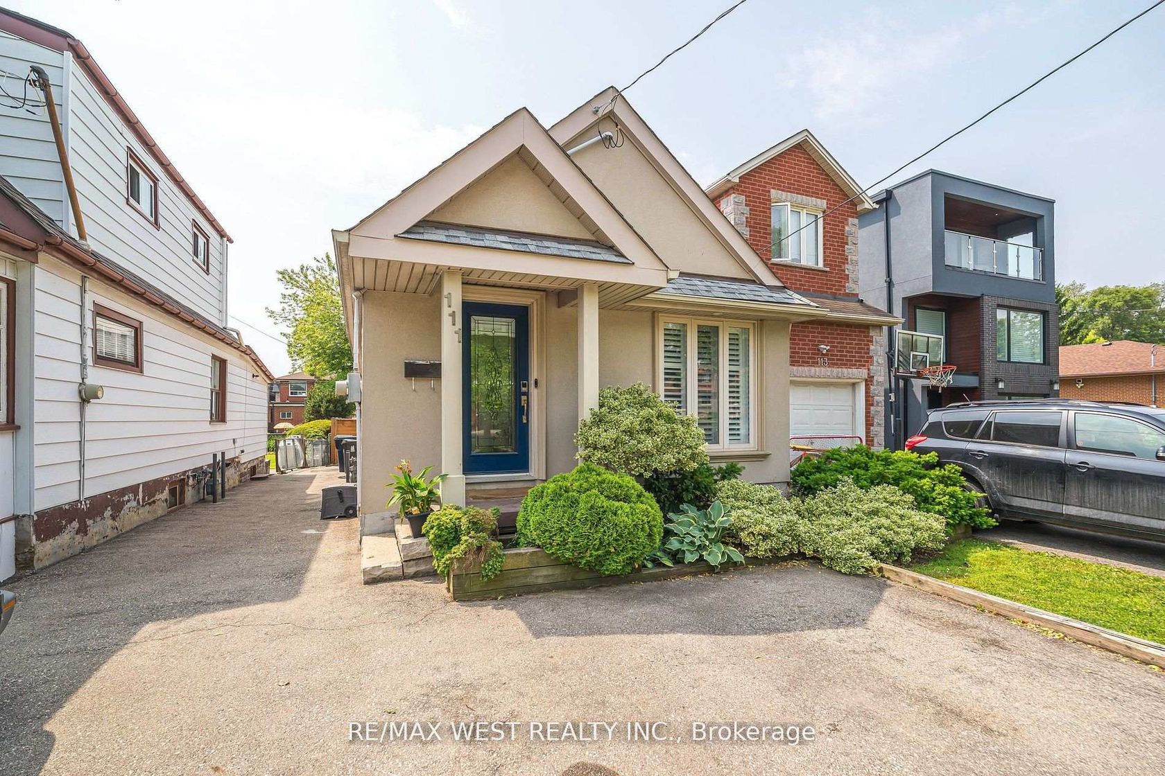 111 Hay Avenue, Mimico, Toronto 