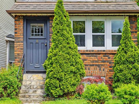 Photo 1 at 8 Fairford Avenue, Coxwell, Toronto
