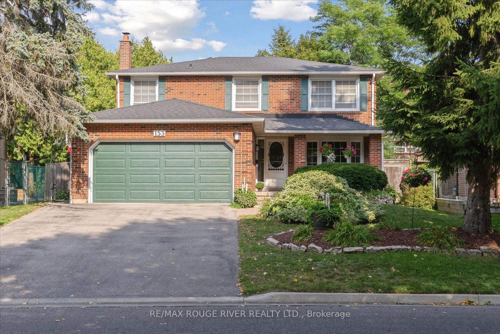 153 Walton Drive, Aurora Village, Aurora 