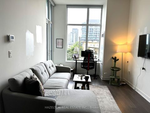 Photo 1 at 212W - 27 Bathurst Street, Waterfront Communities C1, Toronto