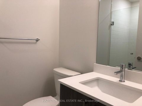 Photo 10 at 212W - 27 Bathurst Street, Waterfront Communities C1, Toronto