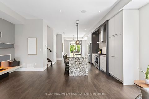 Photo 7 at 10558 Bayview Avenue, Crosby, Richmond Hill