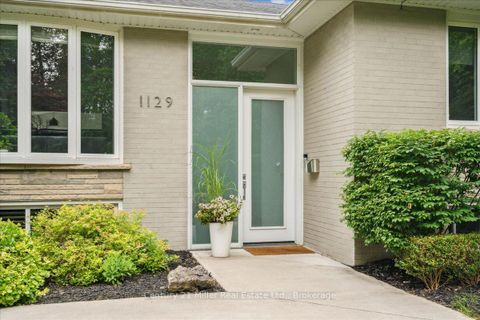 Photo 2 at 1129 Shaw Street, WO West, Oakville