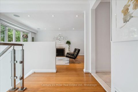 Photo 5 at 1129 Shaw Street, WO West, Oakville