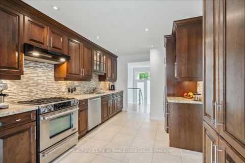 Photo 18 at 1129 Shaw Street, WO West, Oakville